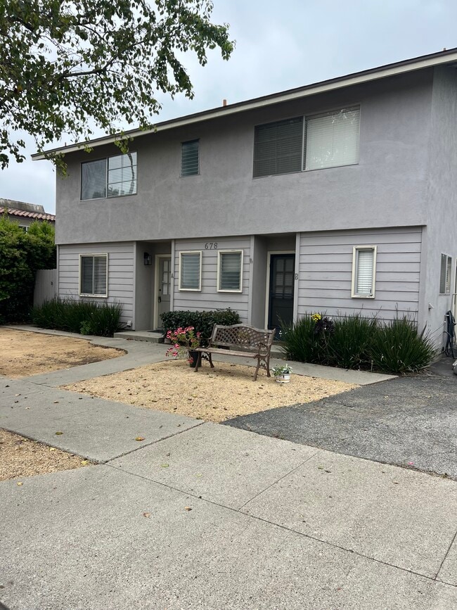 Building Photo - 678 Ferrara Way