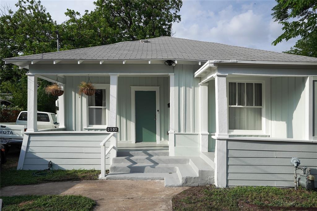 Foto principal - 2502 E 6th St