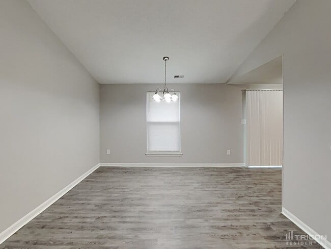 Building Photo - 4815 Harri Ann Dr