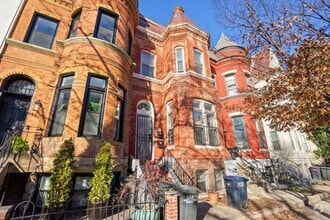 Building Photo - 1451 W St NW