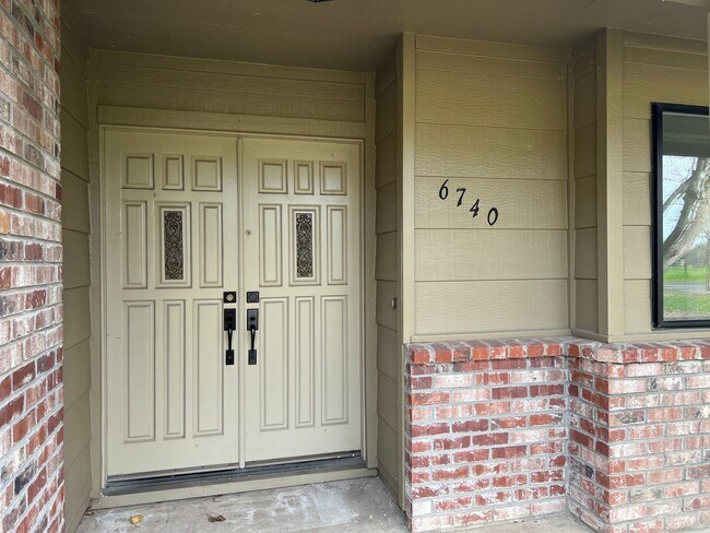 Foto del edificio - 3 Bed 2 Bath 3 Car Garage in Granite Bay with an Optional Fenced Pasture