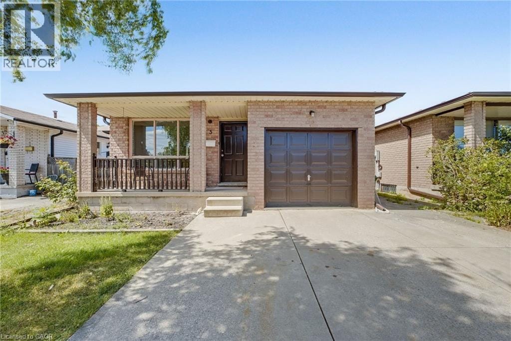 Photo principale - 3 Envoy Blvd