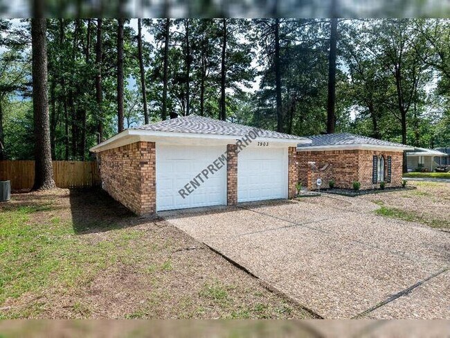 Foto del edificio - 7903 Depriest Rd