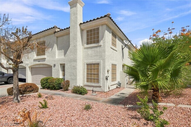 Foto del edificio - 446 Winthrop Pl