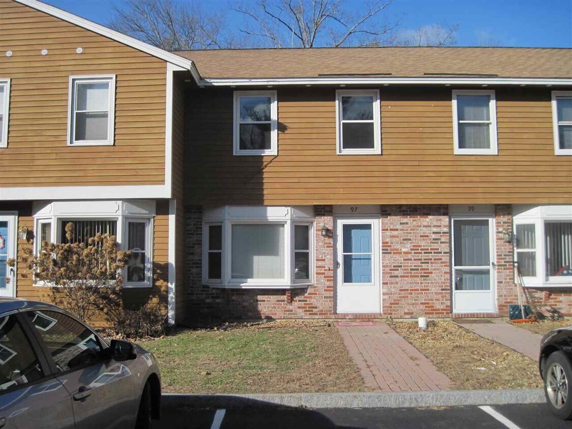 Primary Photo - 97 Stonegate Ln