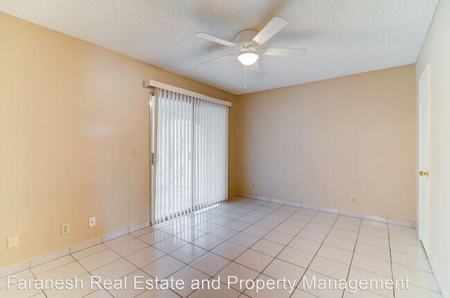 Building Photo - 3 br, 2 bath House - 824 Hedge Way Unit 2