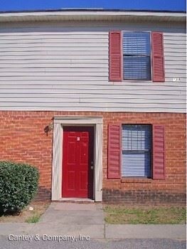 Primary Photo - 124 Villas Ct