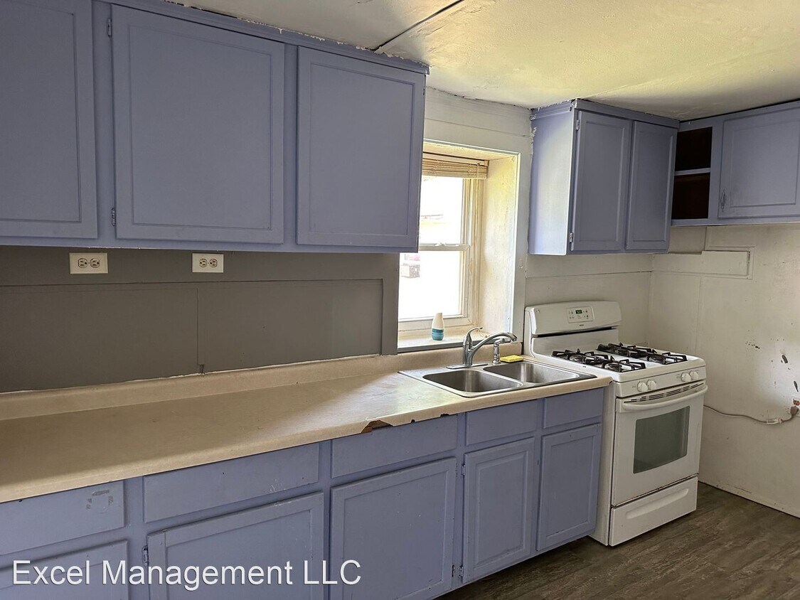 Foto del edificio - 2 br, 1 bath House - 1010 E Indiana Ave