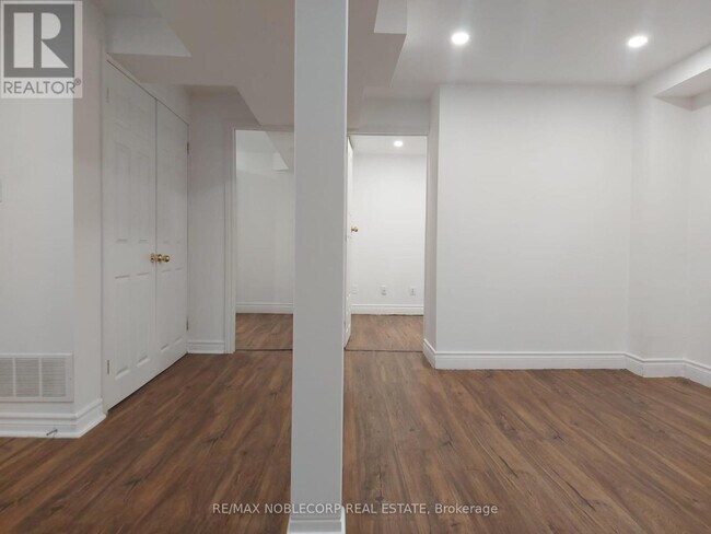 Photo du bâtiment - 40 Gray Crescent