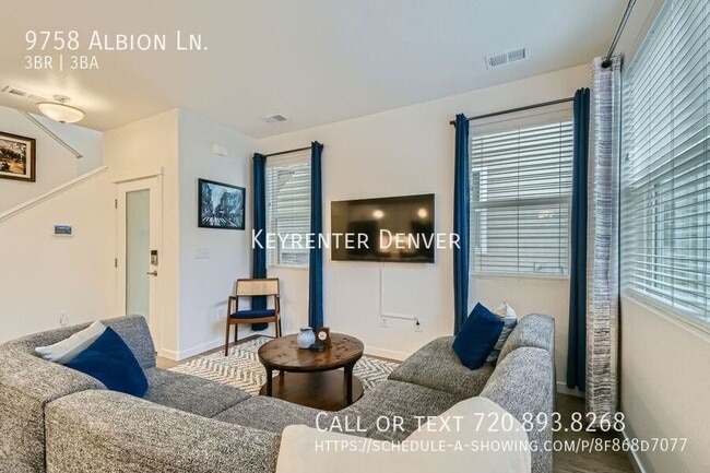 Building Photo - Stunning 3-Bed Townhouse with Pool & Playg...