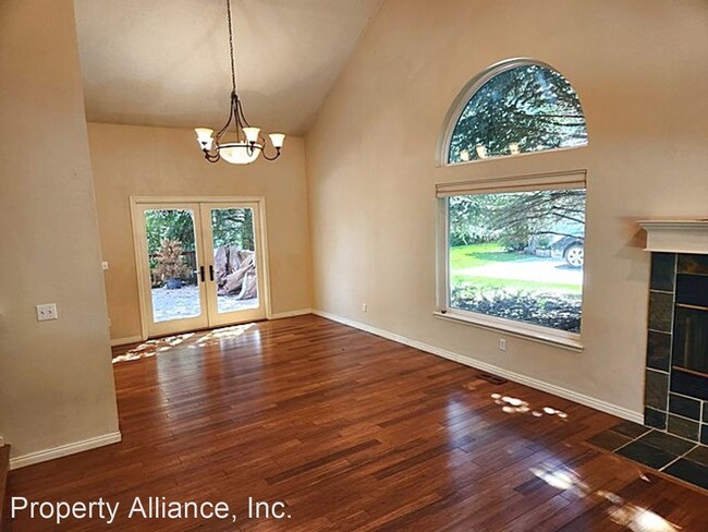 Building Photo - 4 br, 3 bath House - 1474 Rio Grande Road