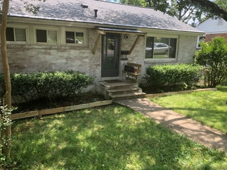 Building Photo - 2444 S Culpeper St