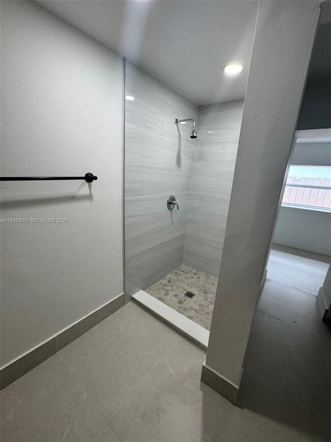 Foto del edificio - 6534 SW 34th St