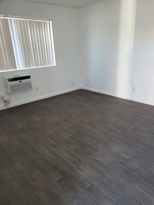 Foto del edificio - 38257 12th St E
