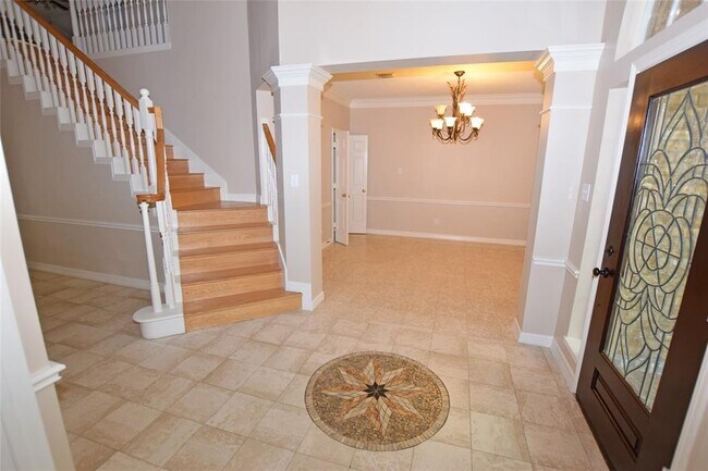 Building Photo - 4111 Crimson Oak Ct