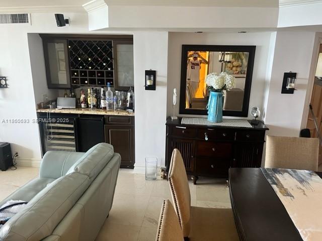 Foto del edificio - 6767 Collins Ave