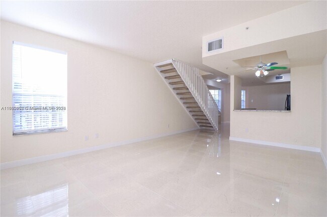 Foto del edificio - 741 SW 148th Ave