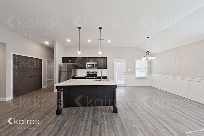 Building Photo - 126 Allentown Wy