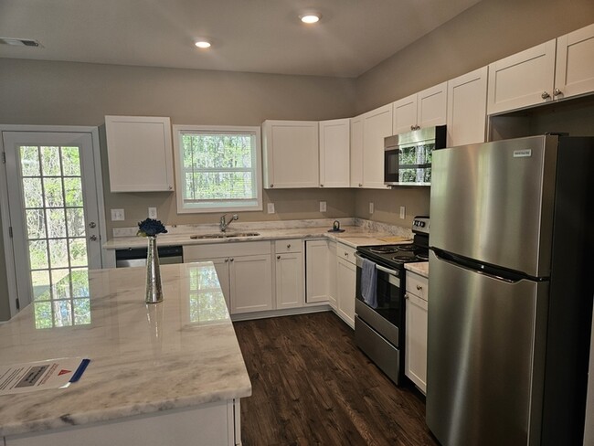 Photo - 184 N Burson Ave (Bogart, GA) House