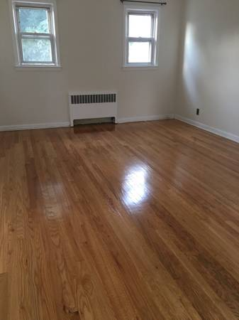 Foto principal - 397 Washington Ave