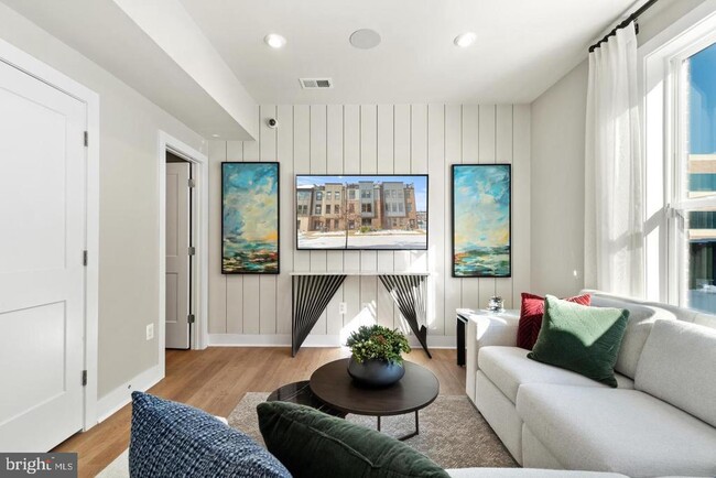 Building Photo - 2479 Liberty Lp