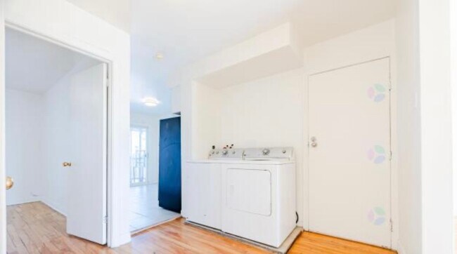 Photo du bâtiment - 3775 Av Laurier E