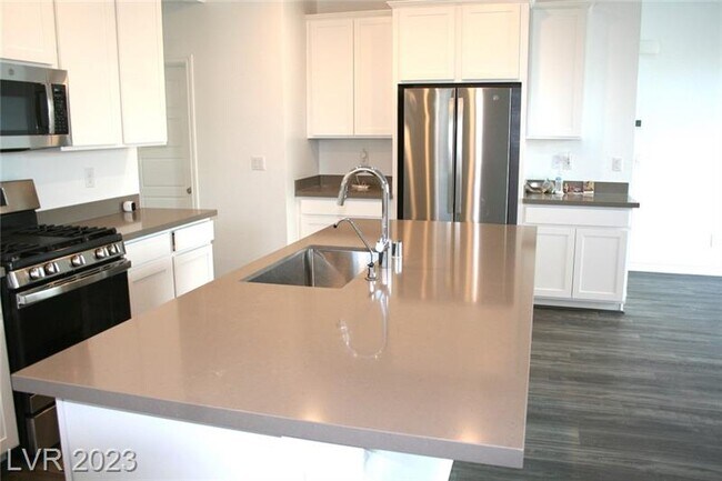 Building Photo - 7777 Vino Vranec Ct