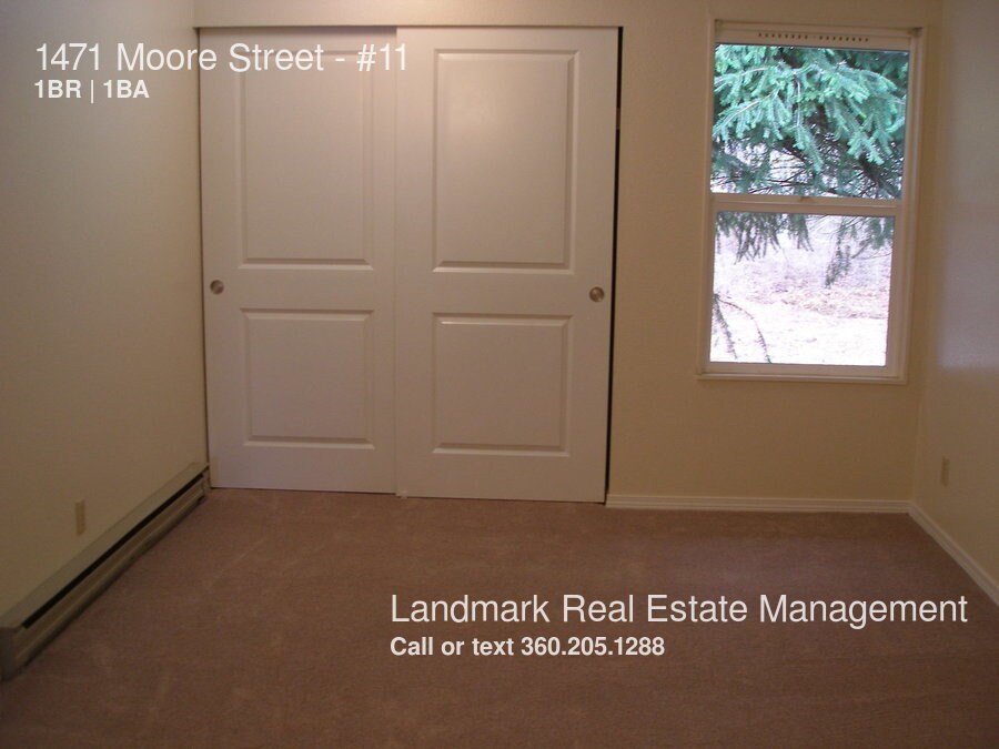 Primary Photo - 1471 Moore St