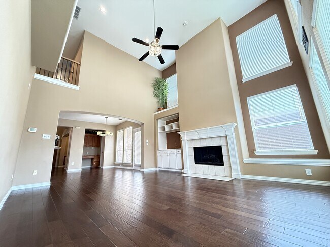 Building Photo - 4077 Frio Way
