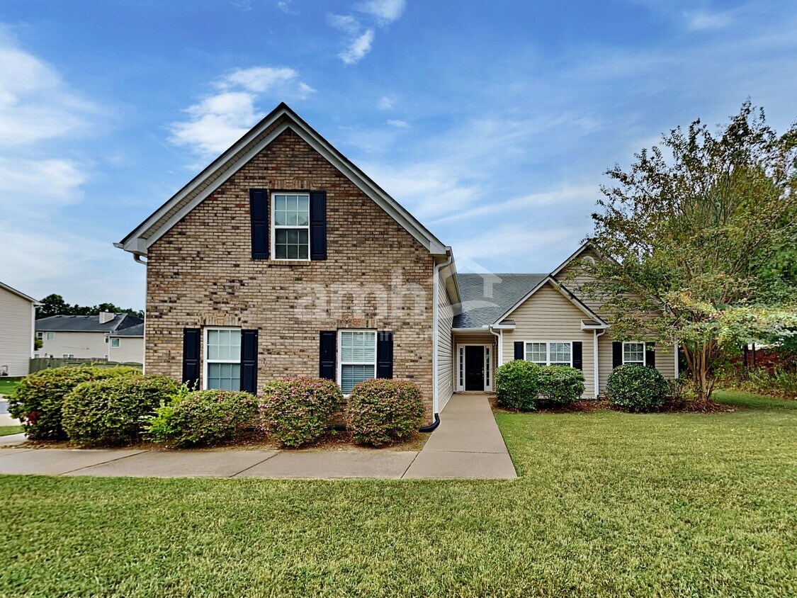 Primary Photo - 14 Gardenia Ln