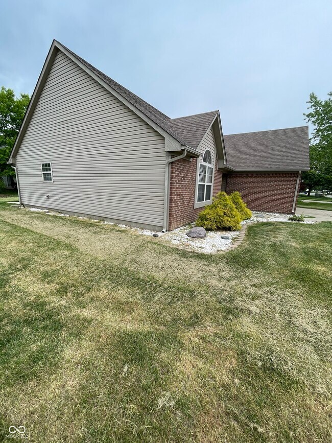 Foto del edificio - 11212 Boston Way