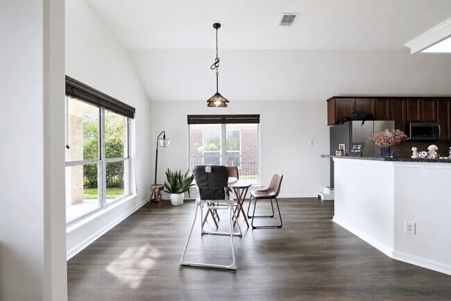 Foto del edificio - 12406 Drake Prairie Ln