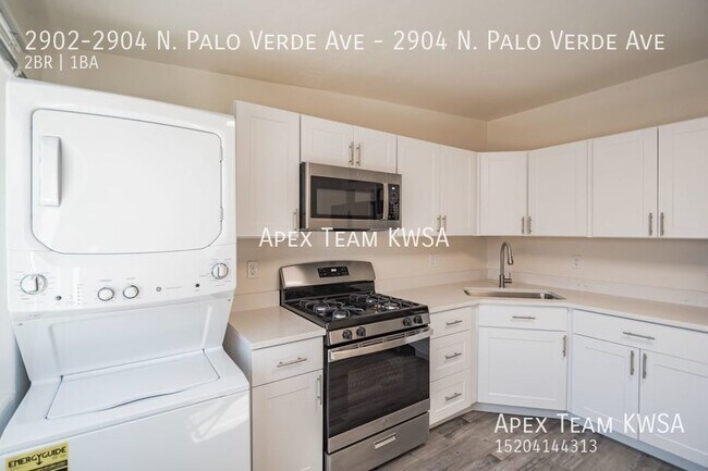 Foto del edificio - $1295- Newly Remodeled 2 Bed / 1 Bath Unit...