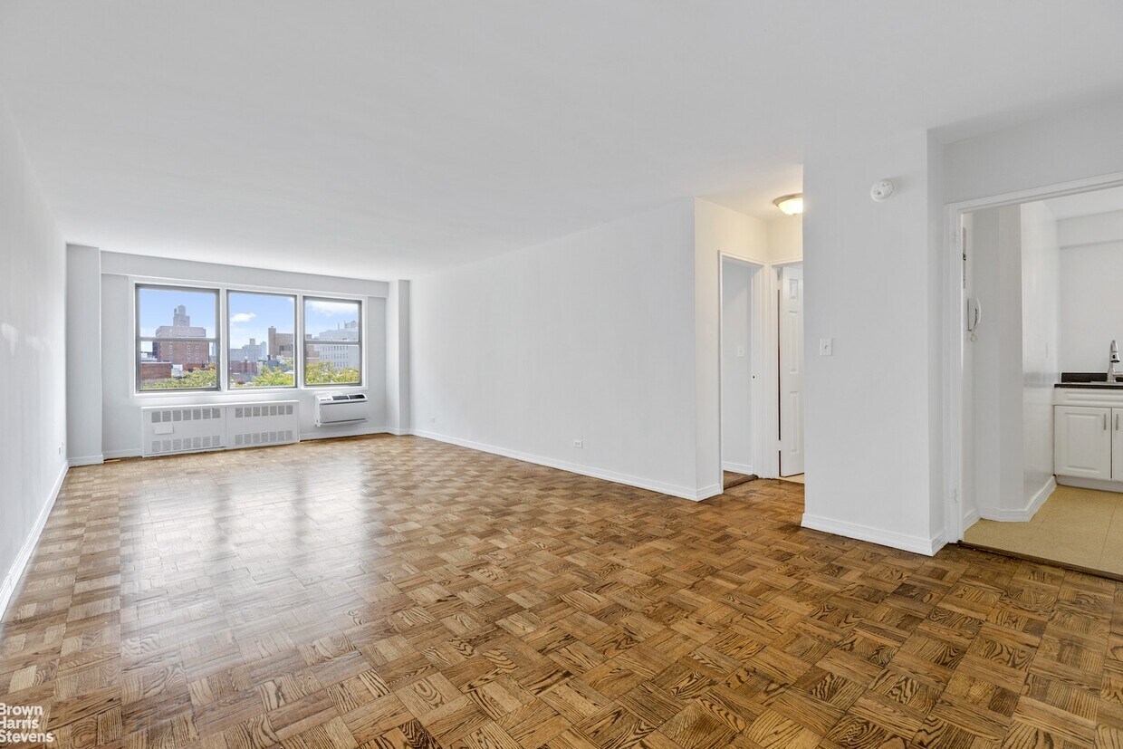 200 E 15th St Unit 9C, New York, NY 10003 Room for Rent in New York