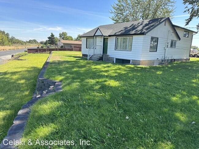 Foto del edificio - 5 br, 2 bath House - 218107 E. Finley Rd.