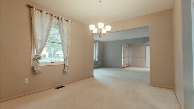 Foto del edificio - 15455 Country Mill Ct