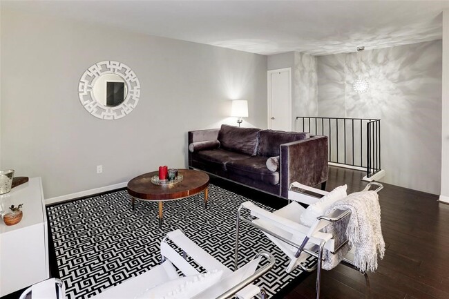 Building Photo - 3401 Timmons Ln