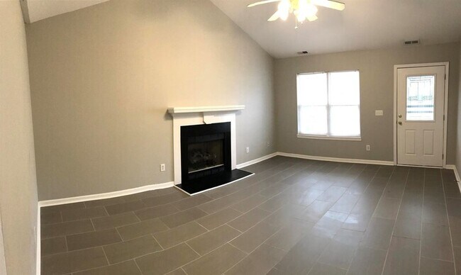 Building Photo - 4421 Craven Hill Dr