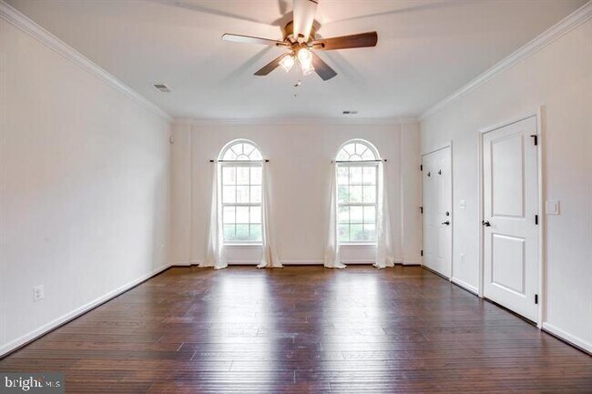 Foto del edificio - 13633 Rockingham Ln