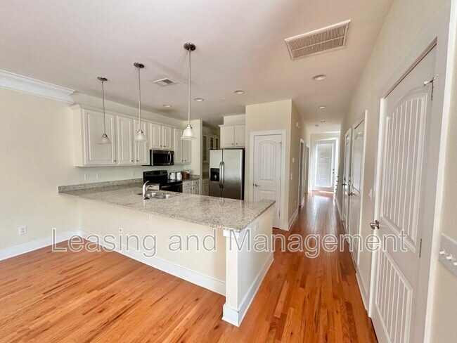 Building Photo - 1500 Strathene Ct