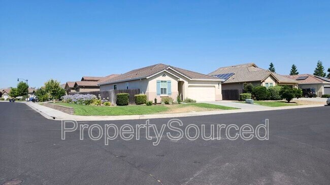 Building Photo - 2223 Ravenbrook Ln