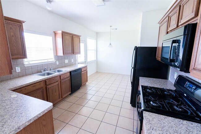 Foto del edificio - 20903 Hamlet Ridge Ln