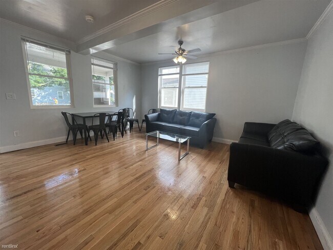 Building Photo - 7 br, 7 bath House - 909 Vaughn St