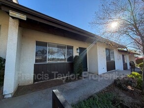 Building Photo - 1634 S Juniper St