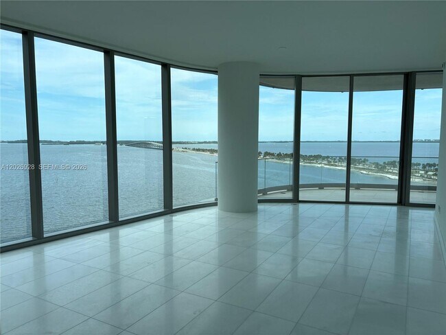Foto del edificio - 175 SE 25th Rd