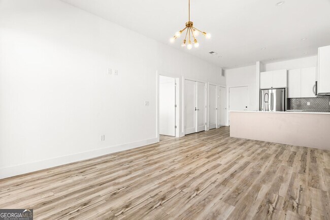 Foto del edificio - 1155 Custer Ave SE