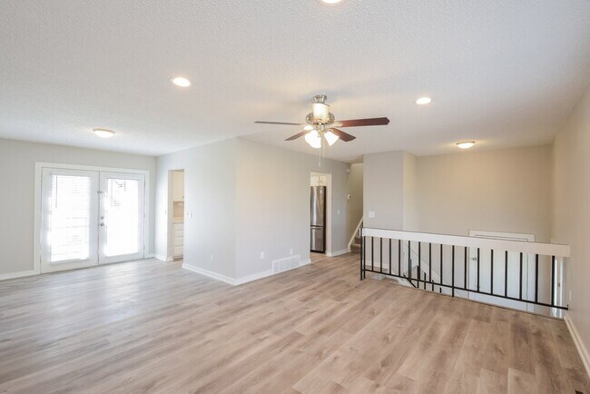 Foto del edificio - 4110 E 107th Pl