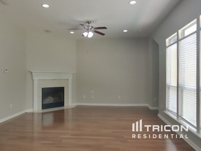 Foto del edificio - 495 Apple Creek Drive Jacksonville FL