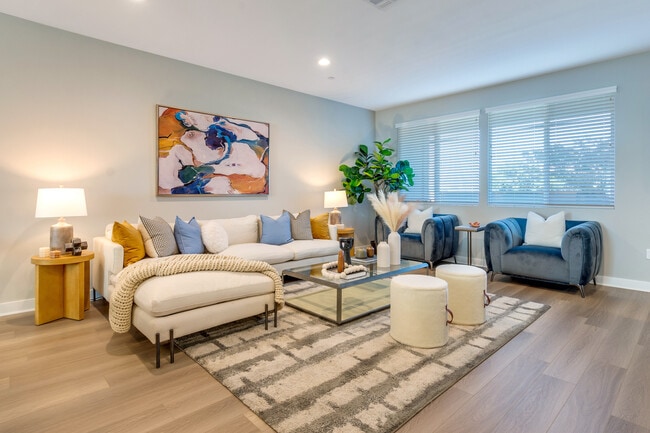 Living Room - 2424 W Rosecrans Ave