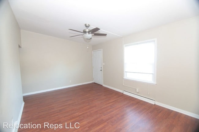 Building Photo - 2 br, 1 bath House - 3828 Keota Ave.